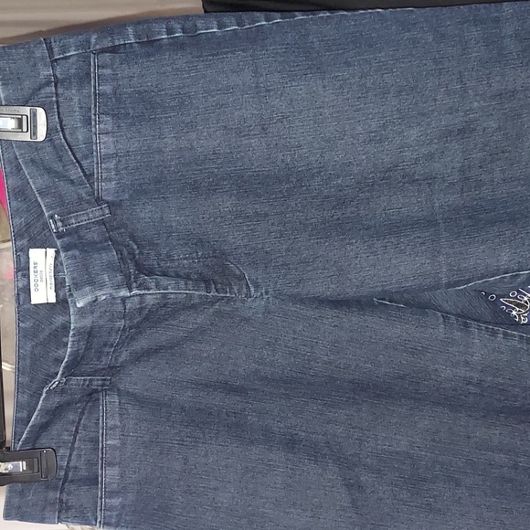 Dockers Women's Metro Capris Mid-rise Curvy Sz 8P - Picture 4 of 9